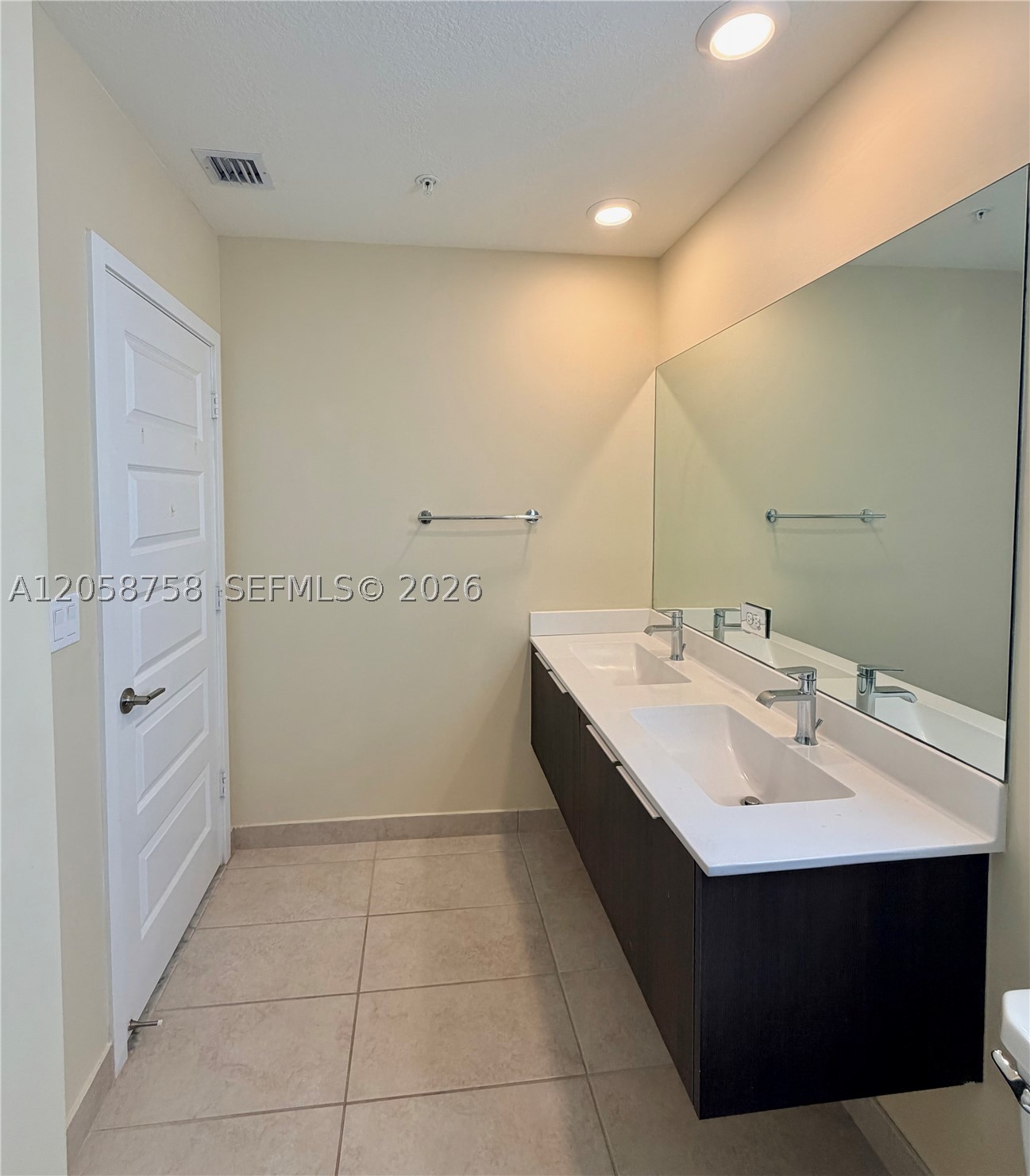 HIGHLAND AT PARK CENTRAL - Residential