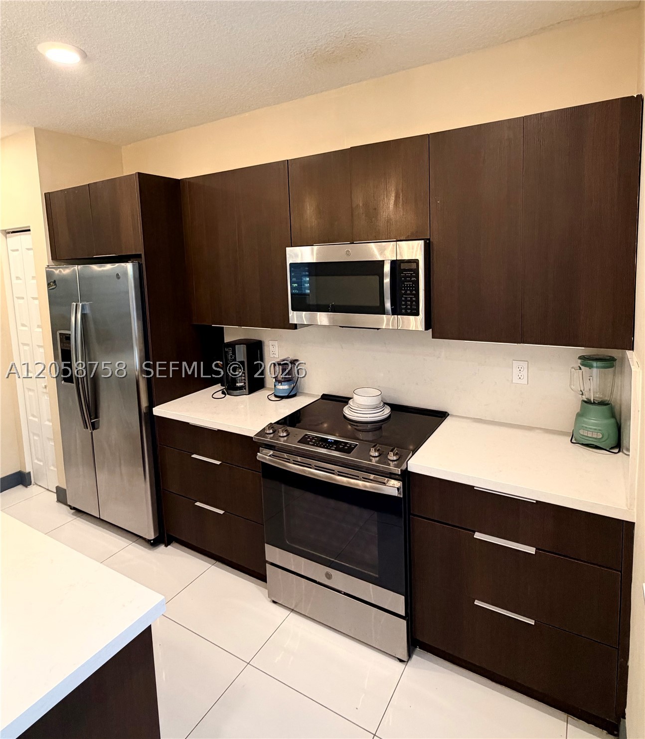 HIGHLAND AT PARK CENTRAL - Residential