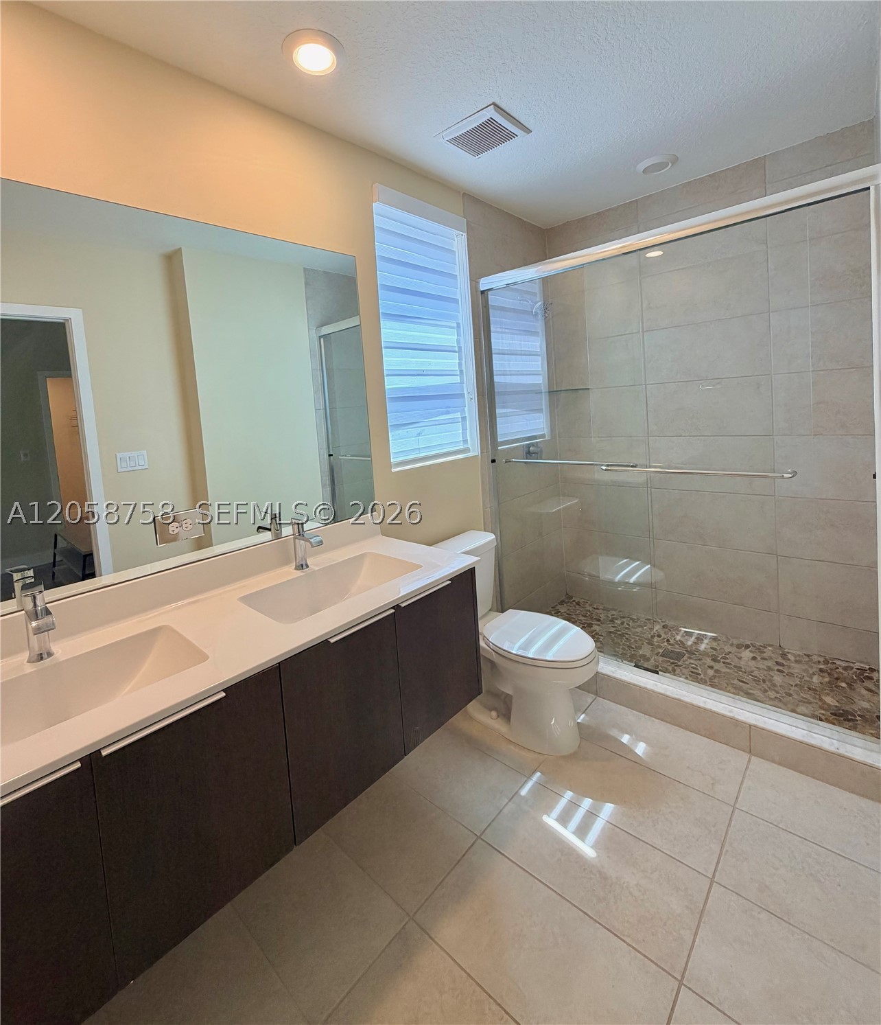 HIGHLAND AT PARK CENTRAL - Residential