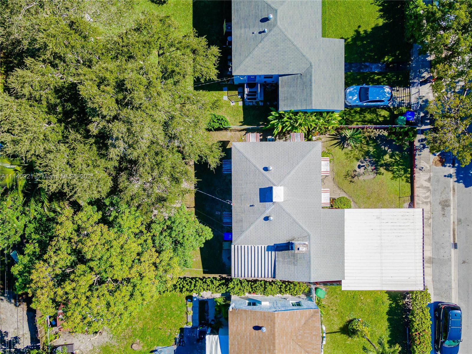 COLUMBIA PARK CORR PL - Residential