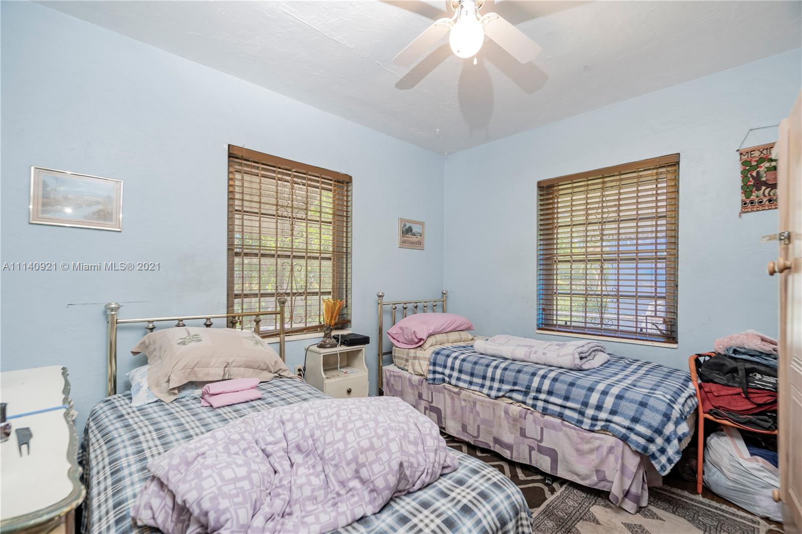 COLUMBIA PARK CORR PL - Residential