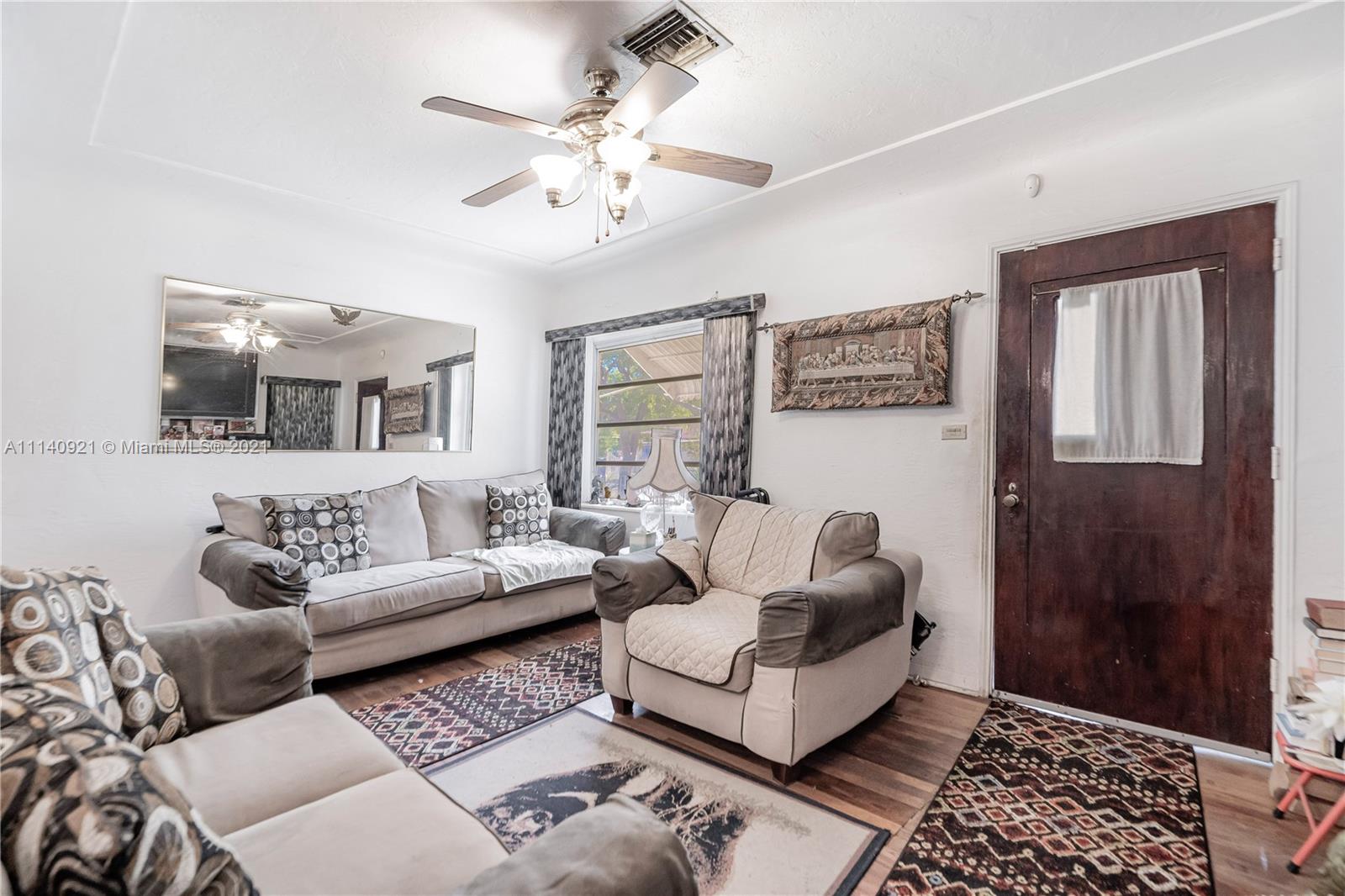 COLUMBIA PARK CORR PL - Residential