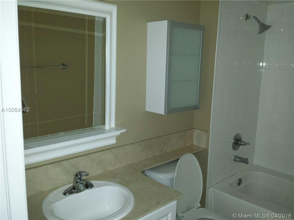 THE MARK ON BRICKELL COND - Residential Lease