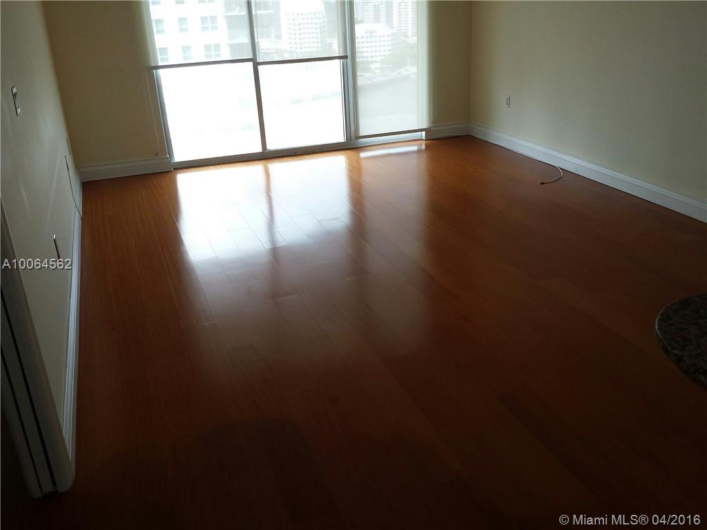 THE MARK ON BRICKELL COND - Residential Lease