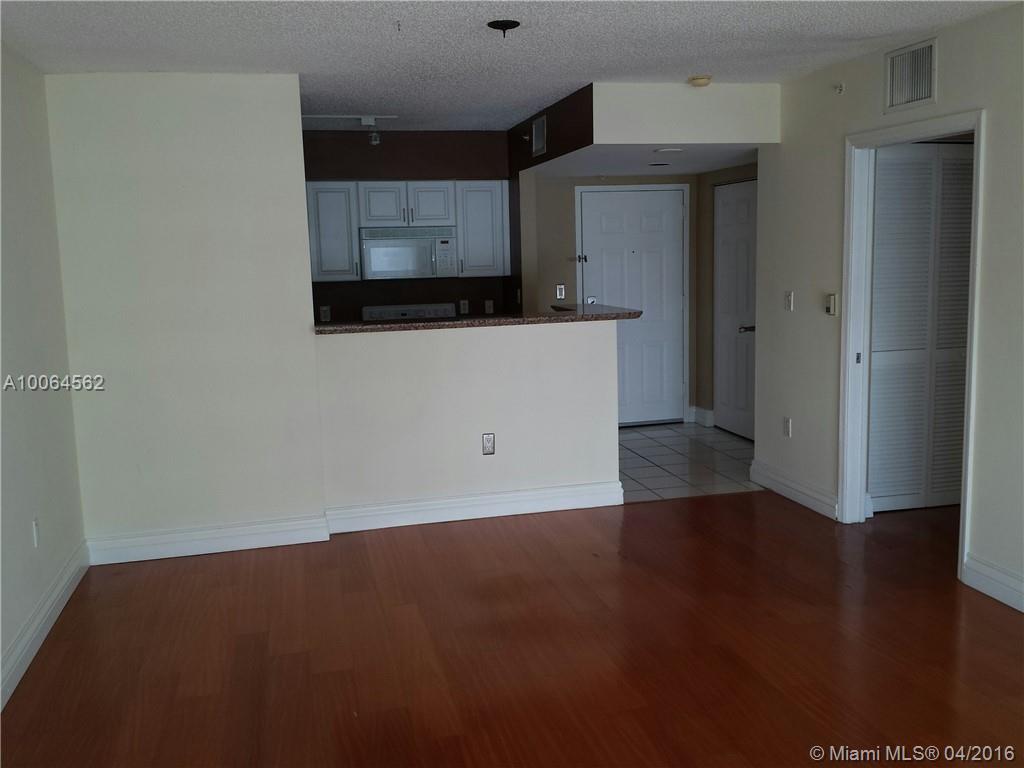 THE MARK ON BRICKELL COND - Residential Lease