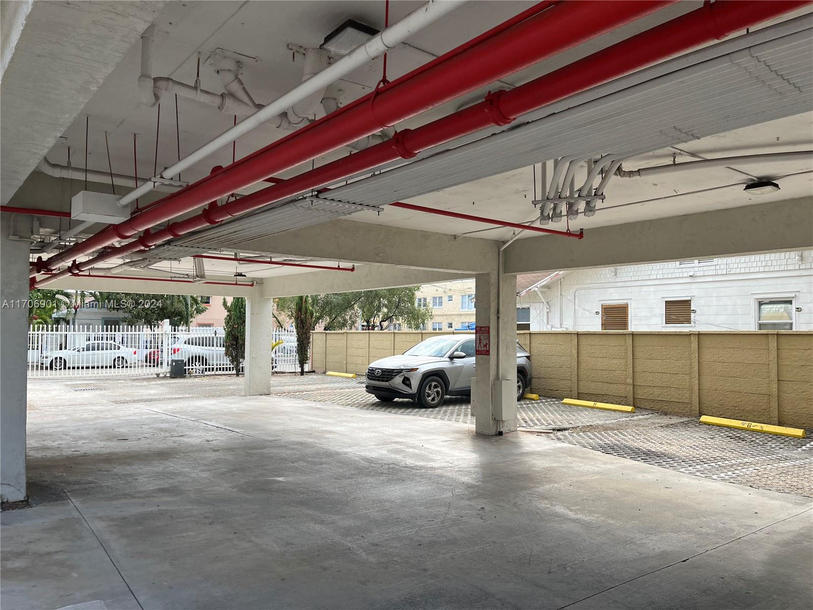 RIVER BREEZE CONDO - Residential Lease