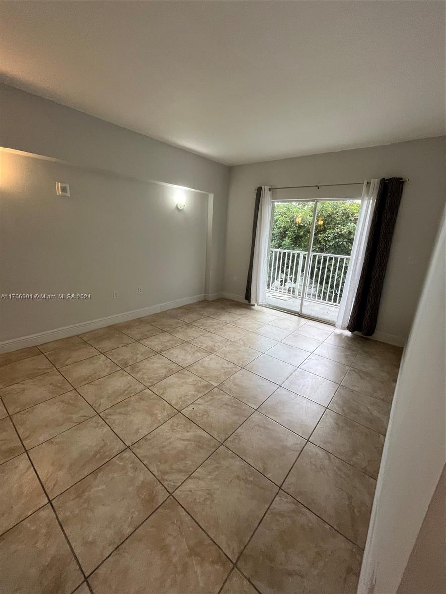 RIVER BREEZE CONDO - Residential Lease
