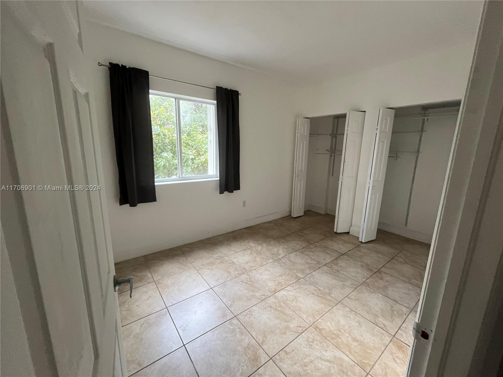 RIVER BREEZE CONDO - Residential Lease