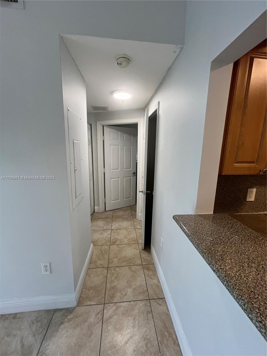 RIVER BREEZE CONDO - Residential Lease