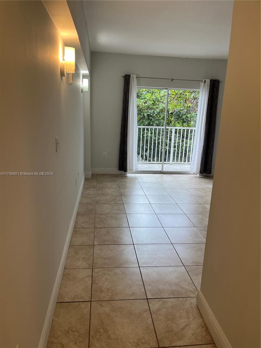 RIVER BREEZE CONDO - Residential Lease