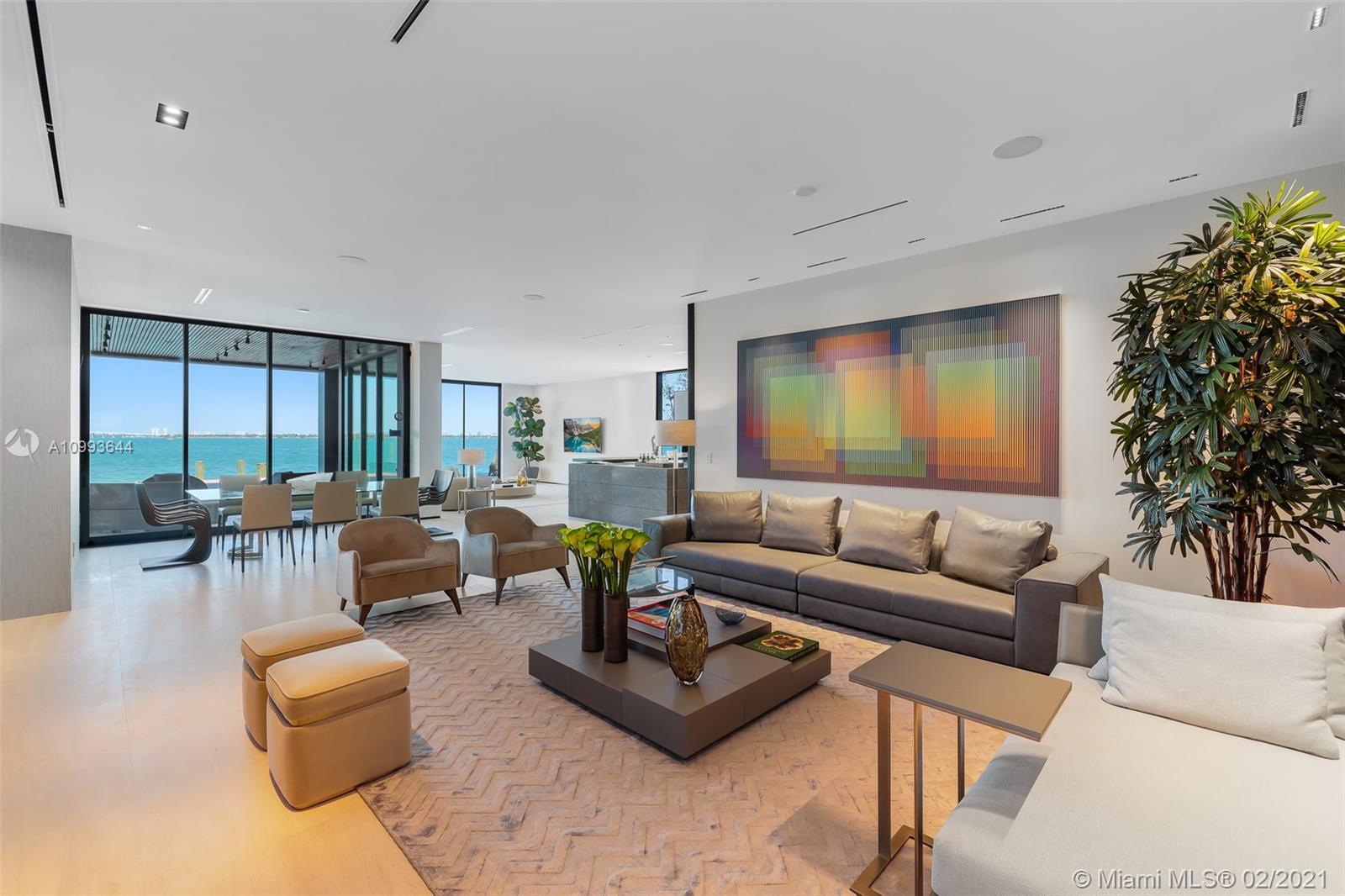 BISCAYNE ISLAND - Residential
