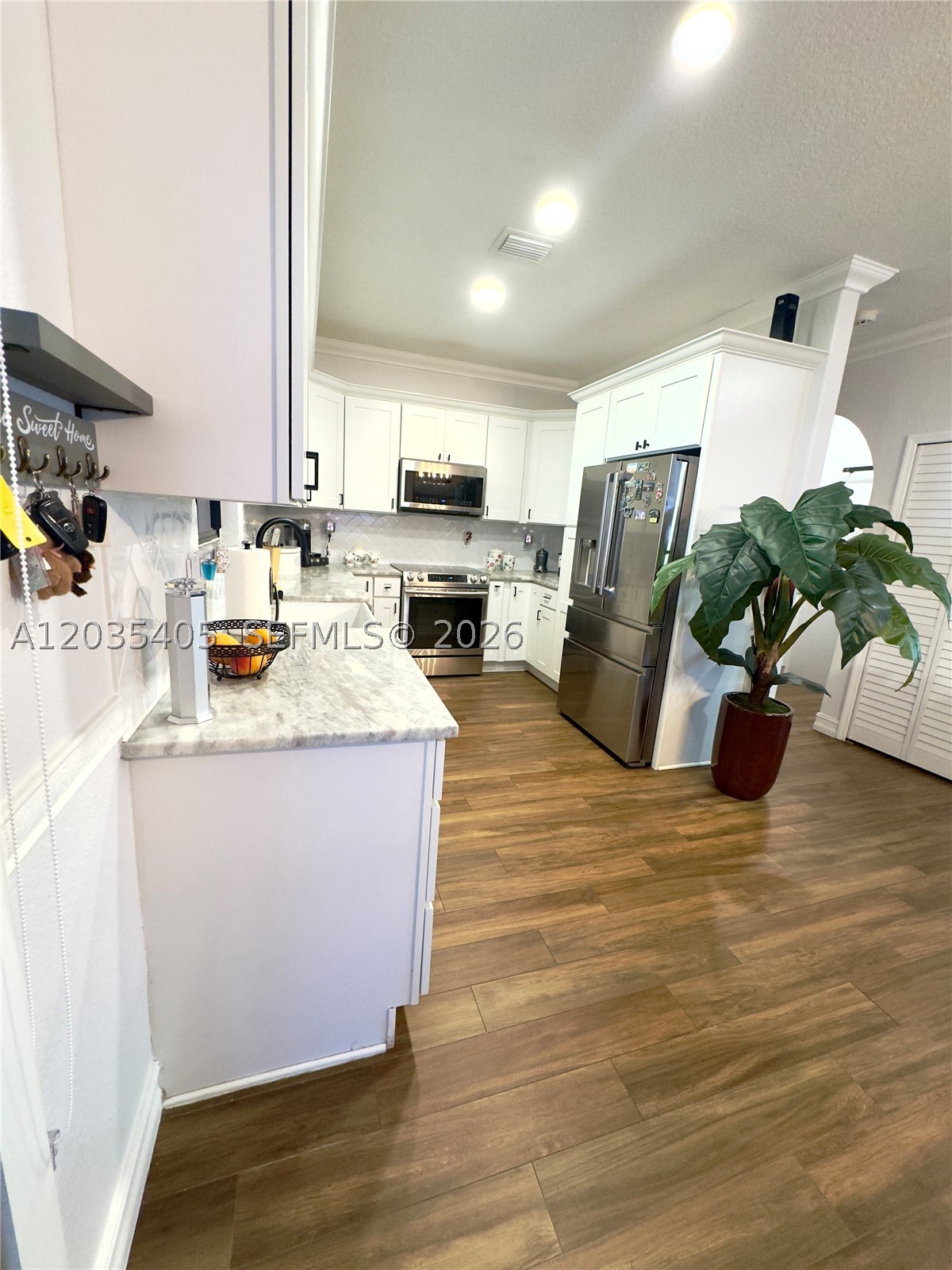 JEANNIE FOREST - Residential