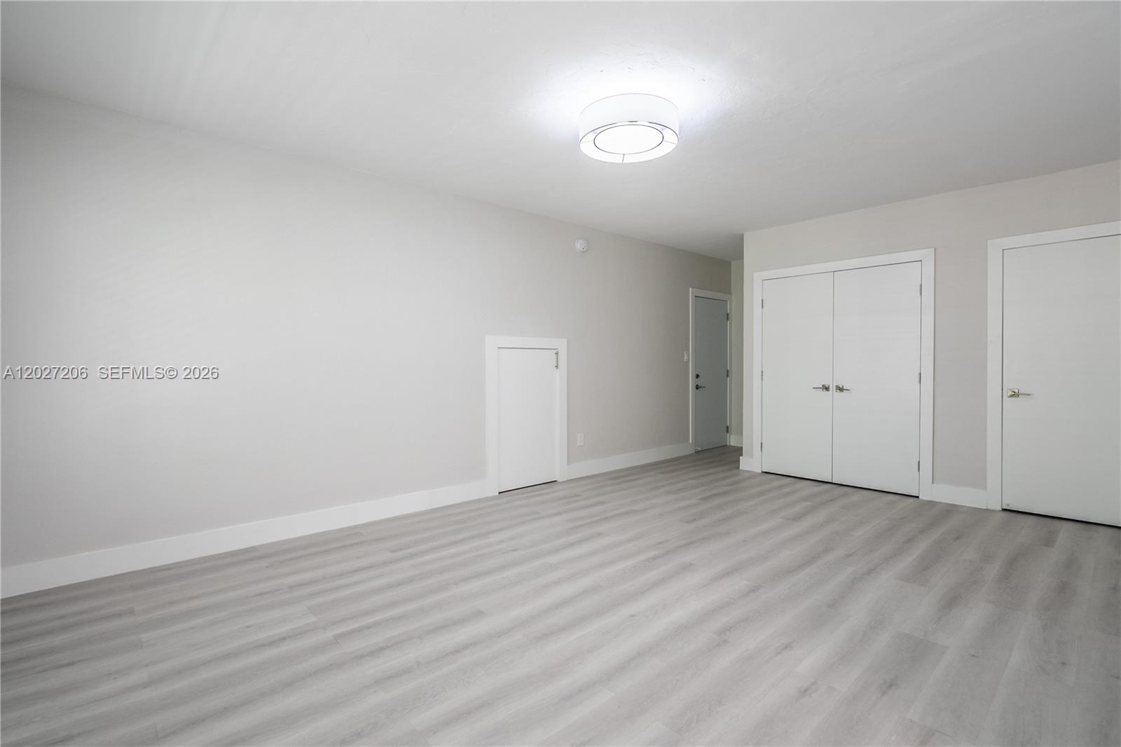 FLAMINGO TERR ADDN - Residential Lease