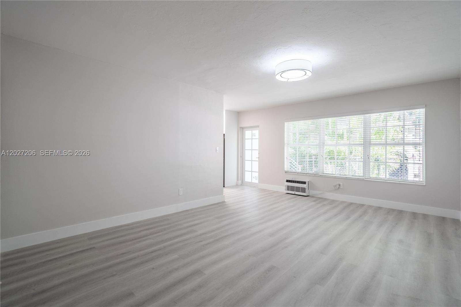 FLAMINGO TERR ADDN - Residential Lease