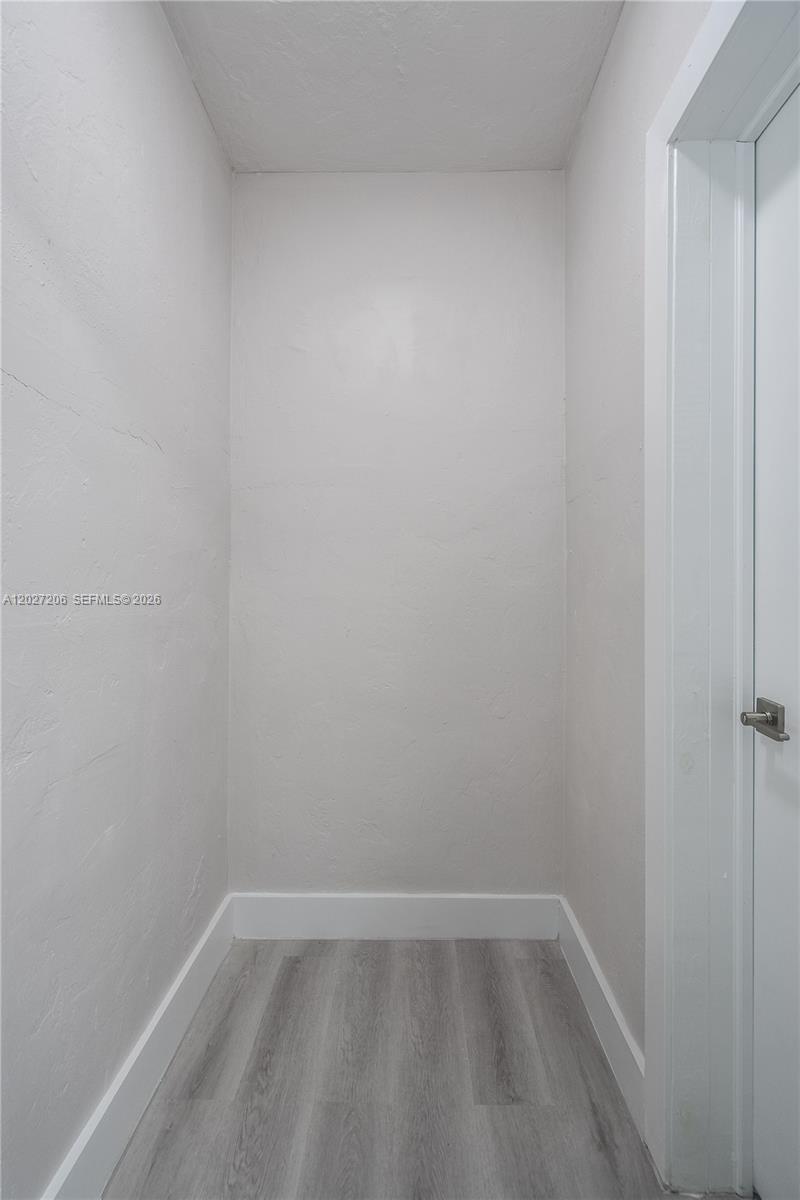 FLAMINGO TERR ADDN - Residential Lease