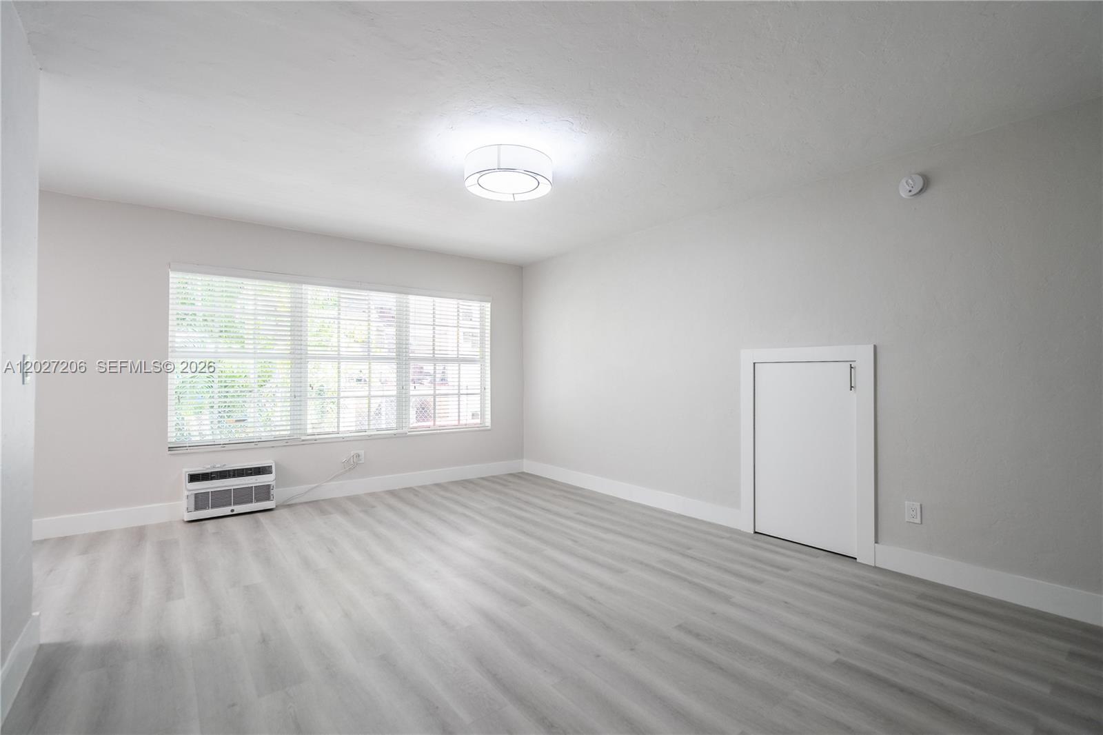 FLAMINGO TERR ADDN - Residential Lease