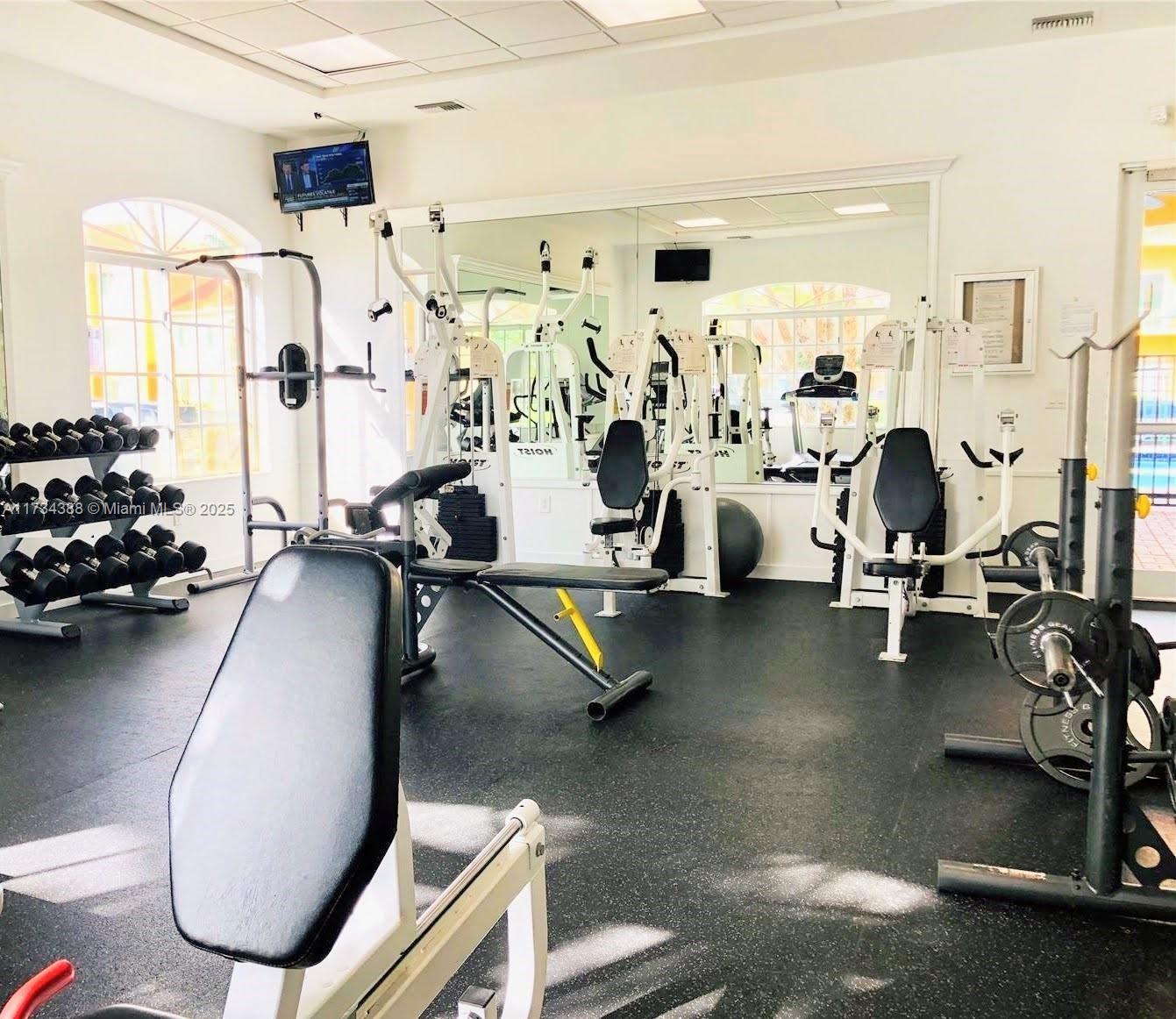 PALM GARDENS AT DORAL CON - Residential