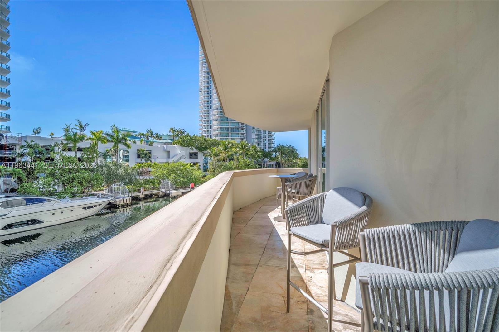 ST TROPEZ ON THE BAY II C - Residential