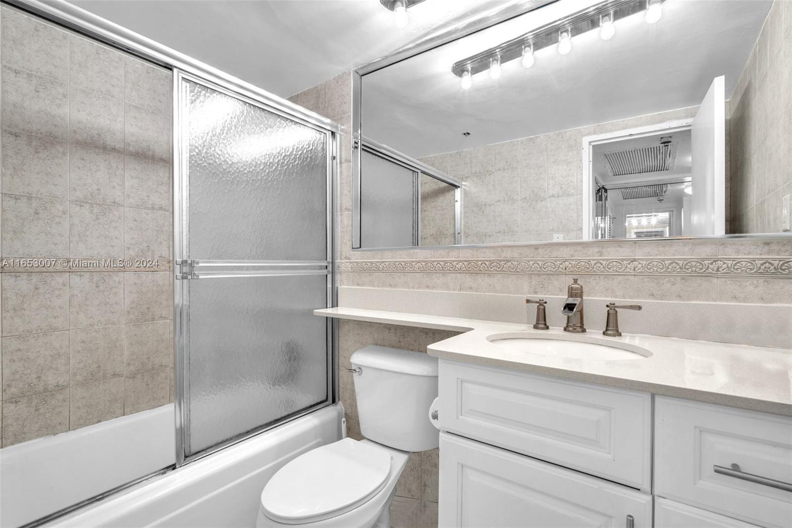 THE ALEXANDER CONDO - Residential