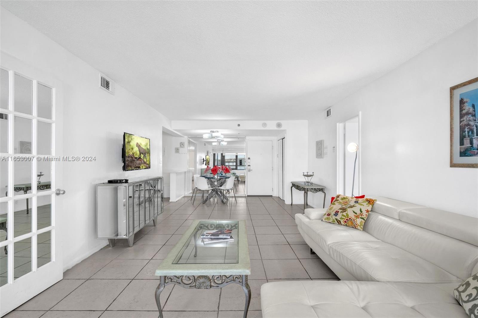 THE ALEXANDER CONDO - Residential