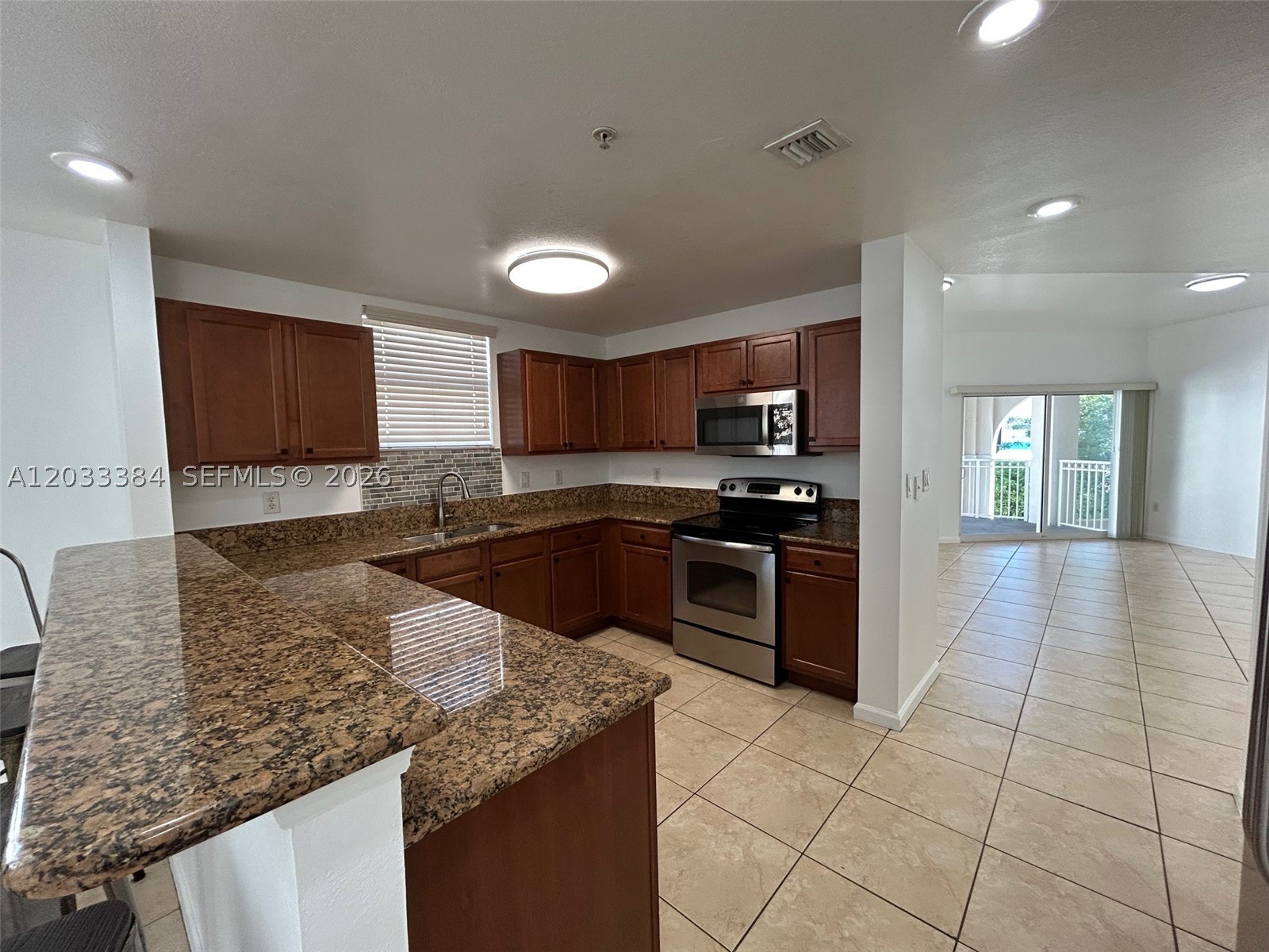 ST MORTIZ AT DORAL CONDO - Residential Lease
