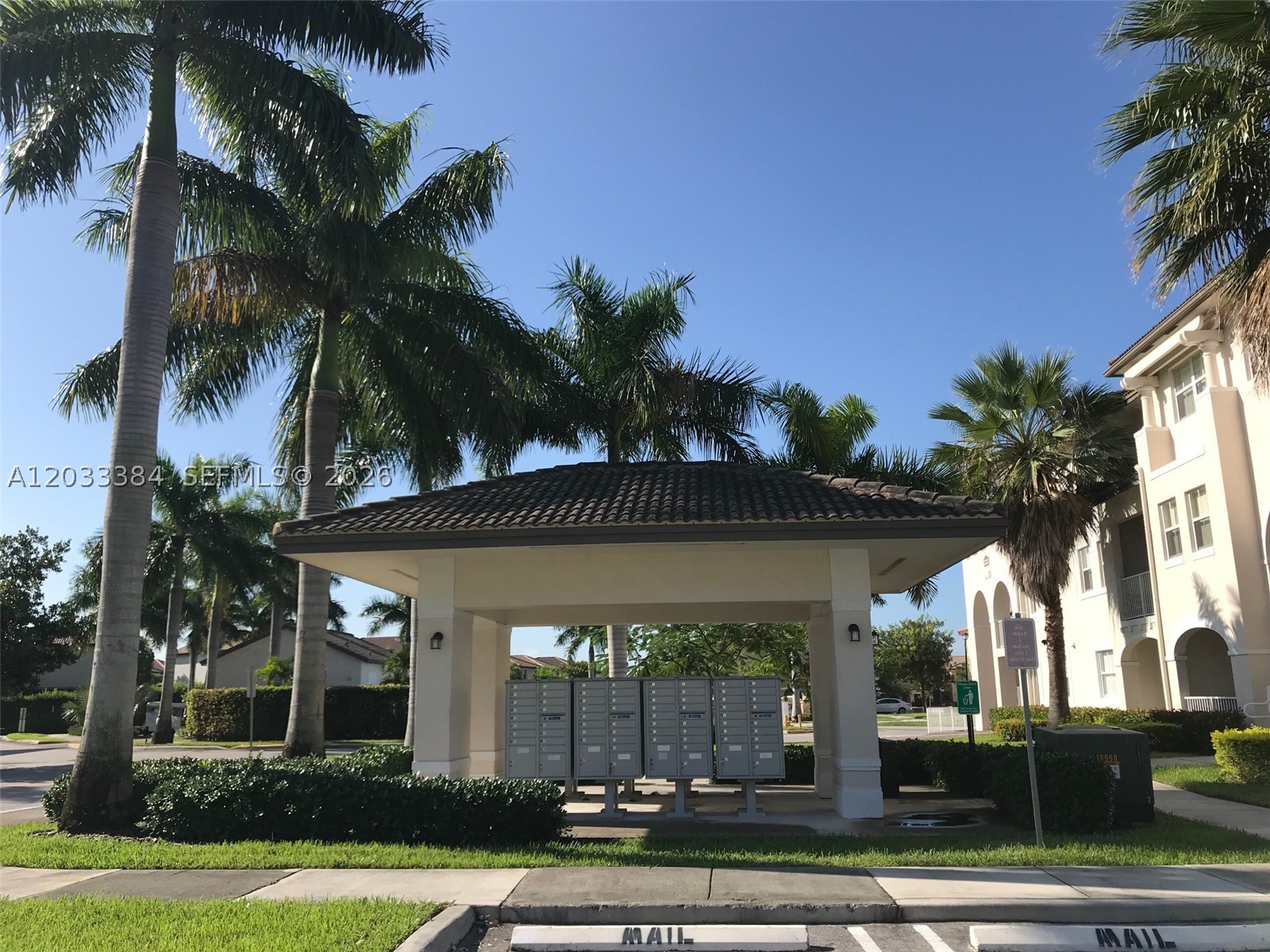 ST MORTIZ AT DORAL CONDO - Residential Lease