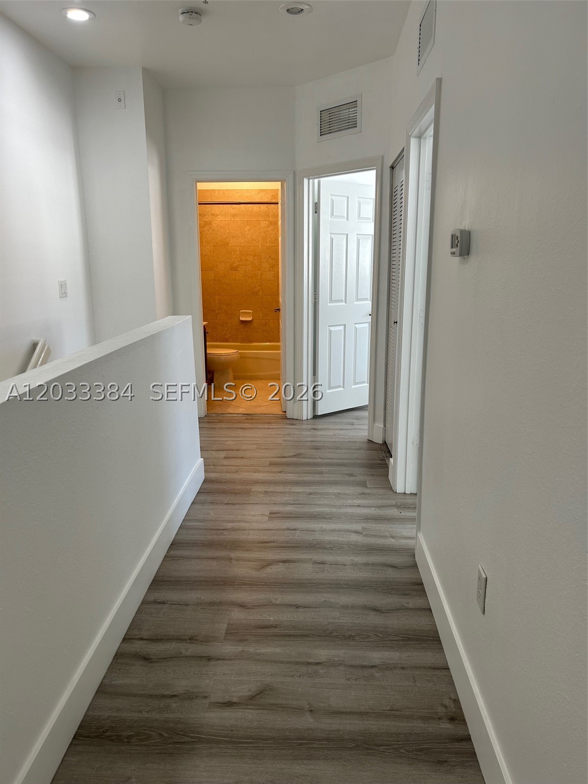 ST MORTIZ AT DORAL CONDO - Residential Lease