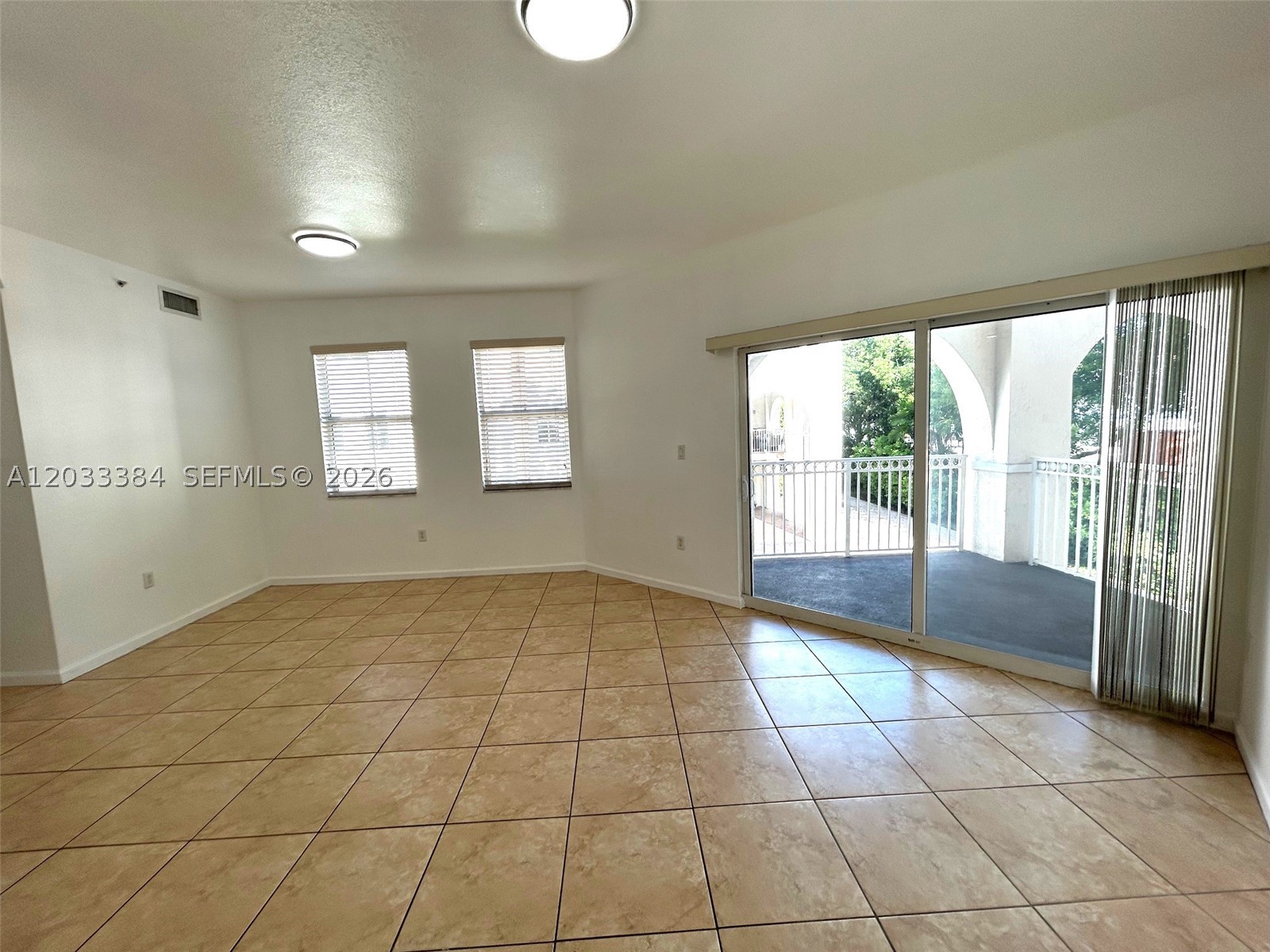 ST MORTIZ AT DORAL CONDO - Residential Lease