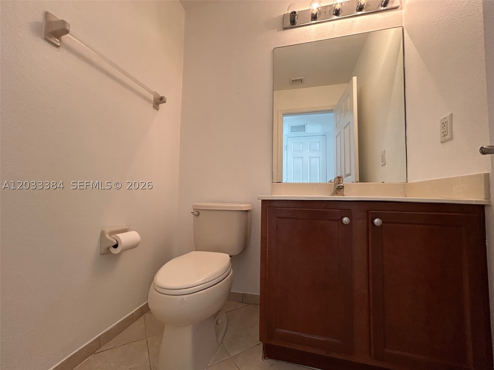 ST MORTIZ AT DORAL CONDO - Residential Lease