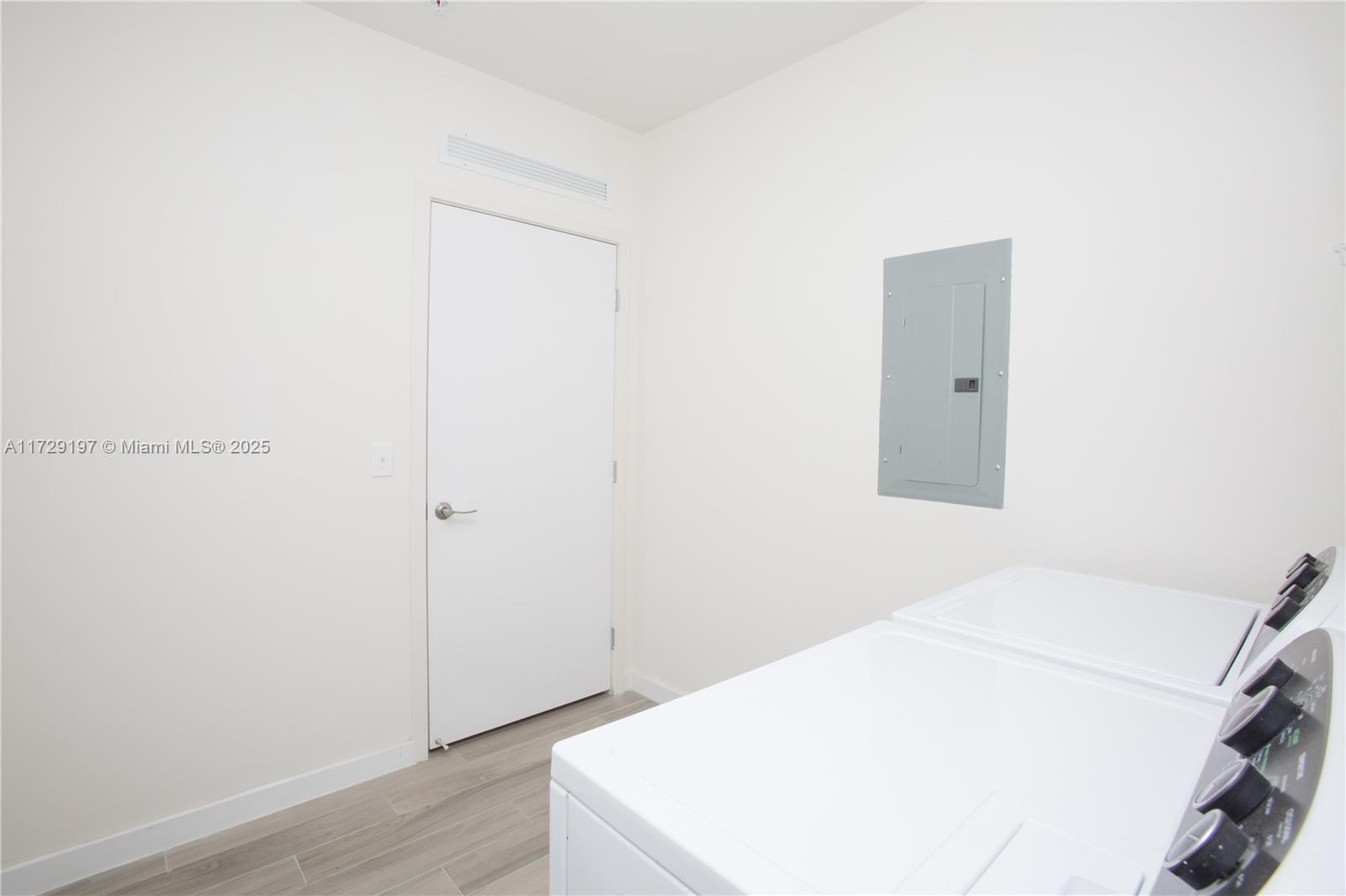 NINE AT MARY BRICKELL - Residential Lease