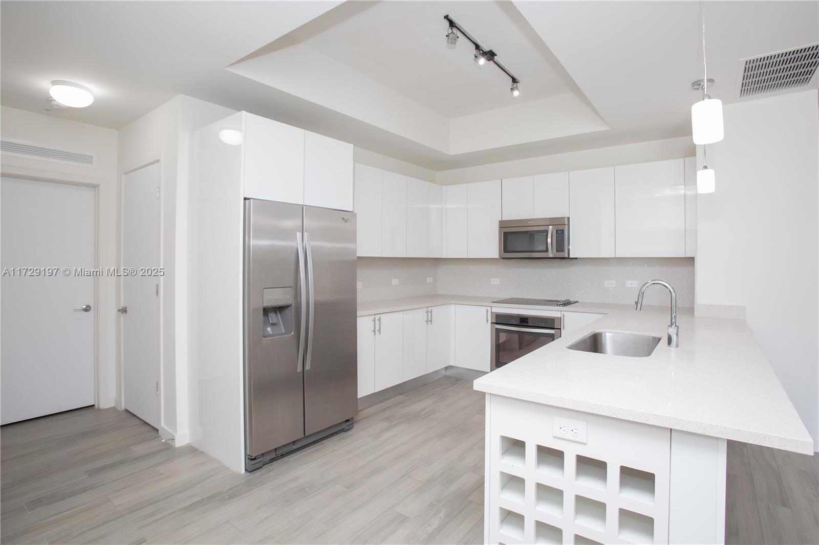 NINE AT MARY BRICKELL - Residential Lease