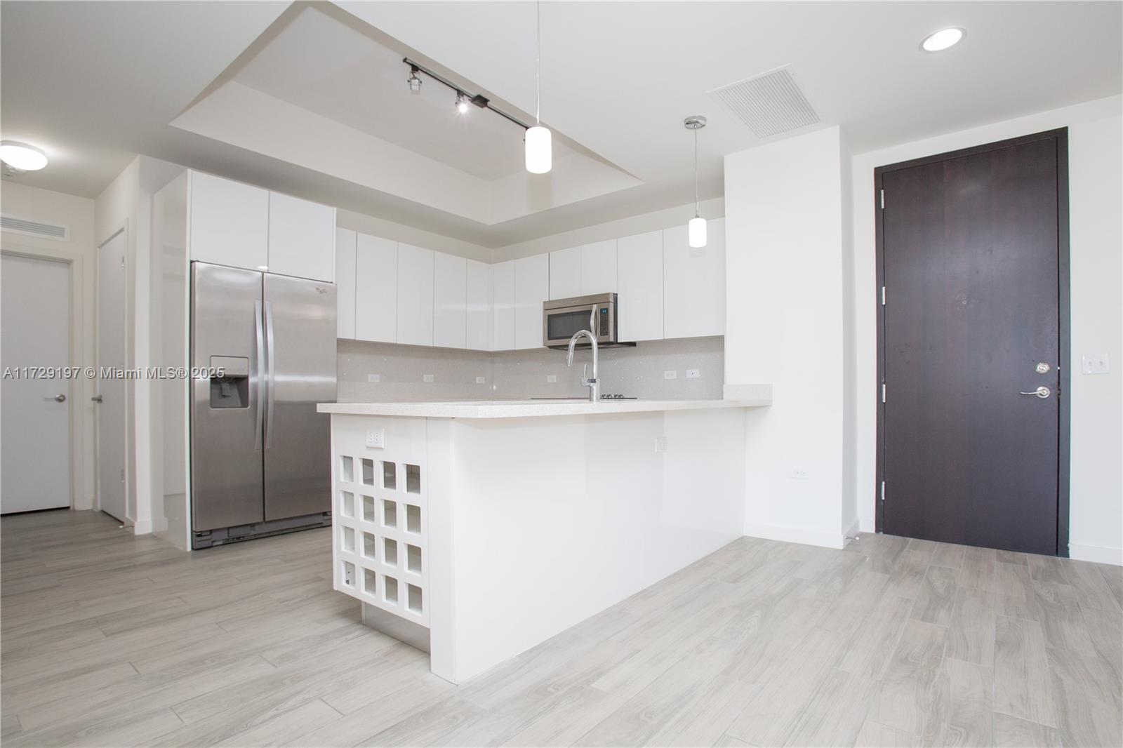 NINE AT MARY BRICKELL - Residential Lease