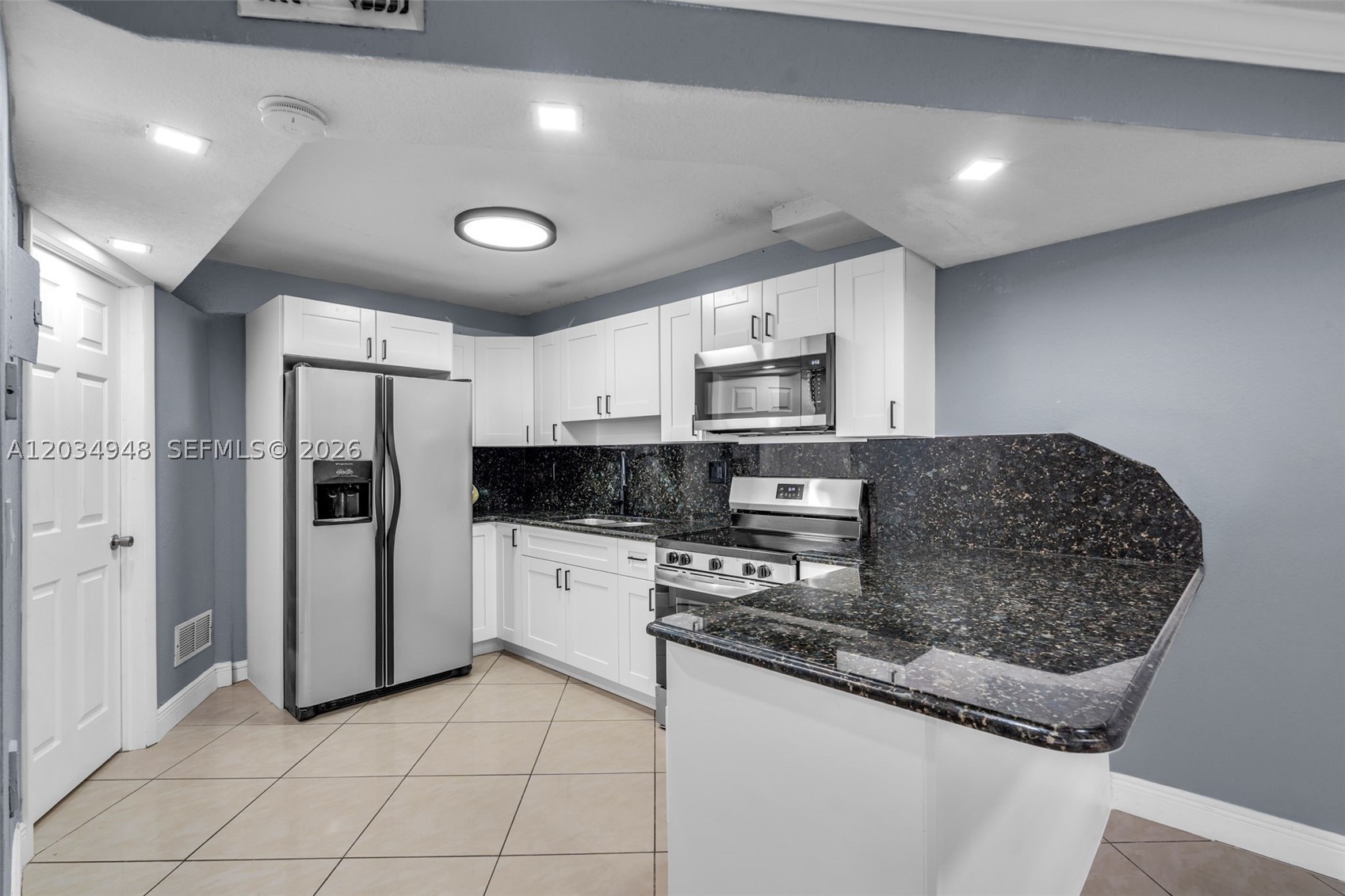 ALAMEDA HOMES CONDO - Residential Lease
