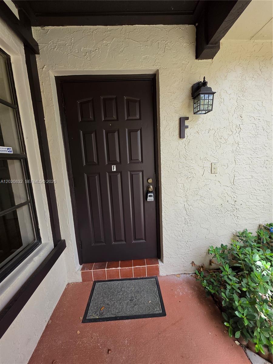 LAKES MEADOW VILG HOMES C - Residential