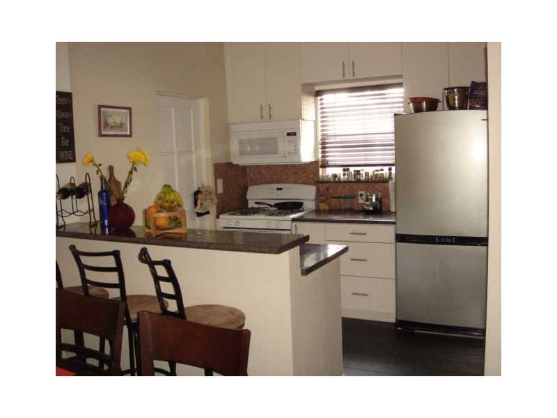 ESPANOLA VILLAS 1ST ADDN - Residential