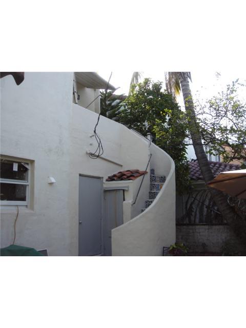 ESPANOLA VILLAS 1ST ADDN - Residential