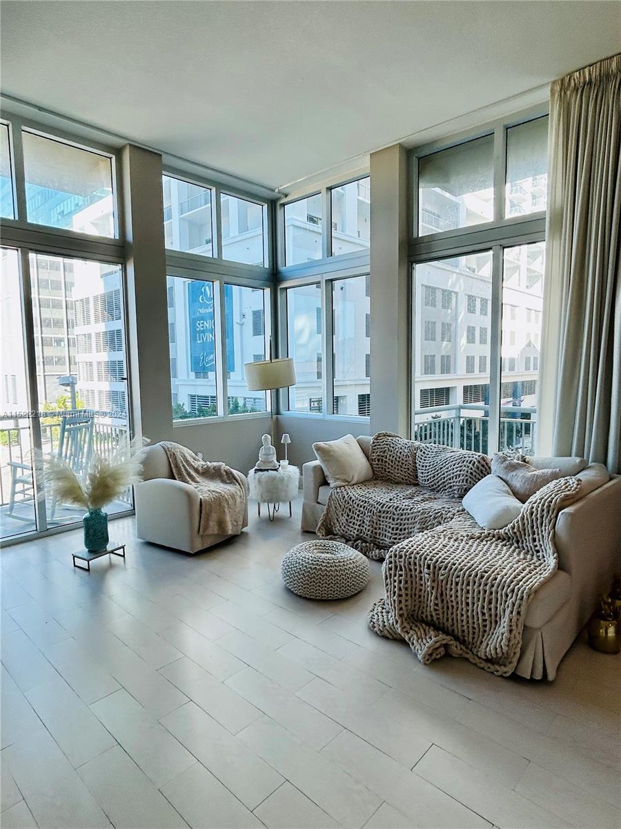 METROPOLIS II AT DADELAND - Residential