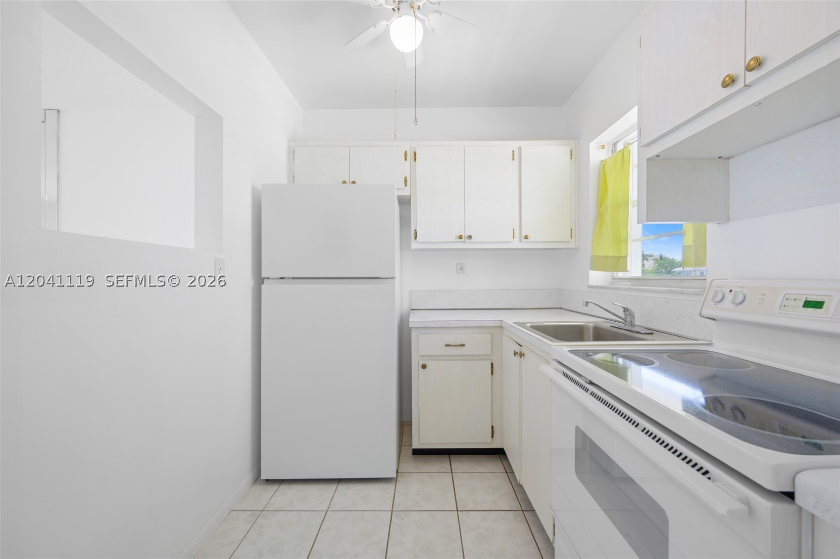 LEISUREVILLE LAKE CONDO - Residential