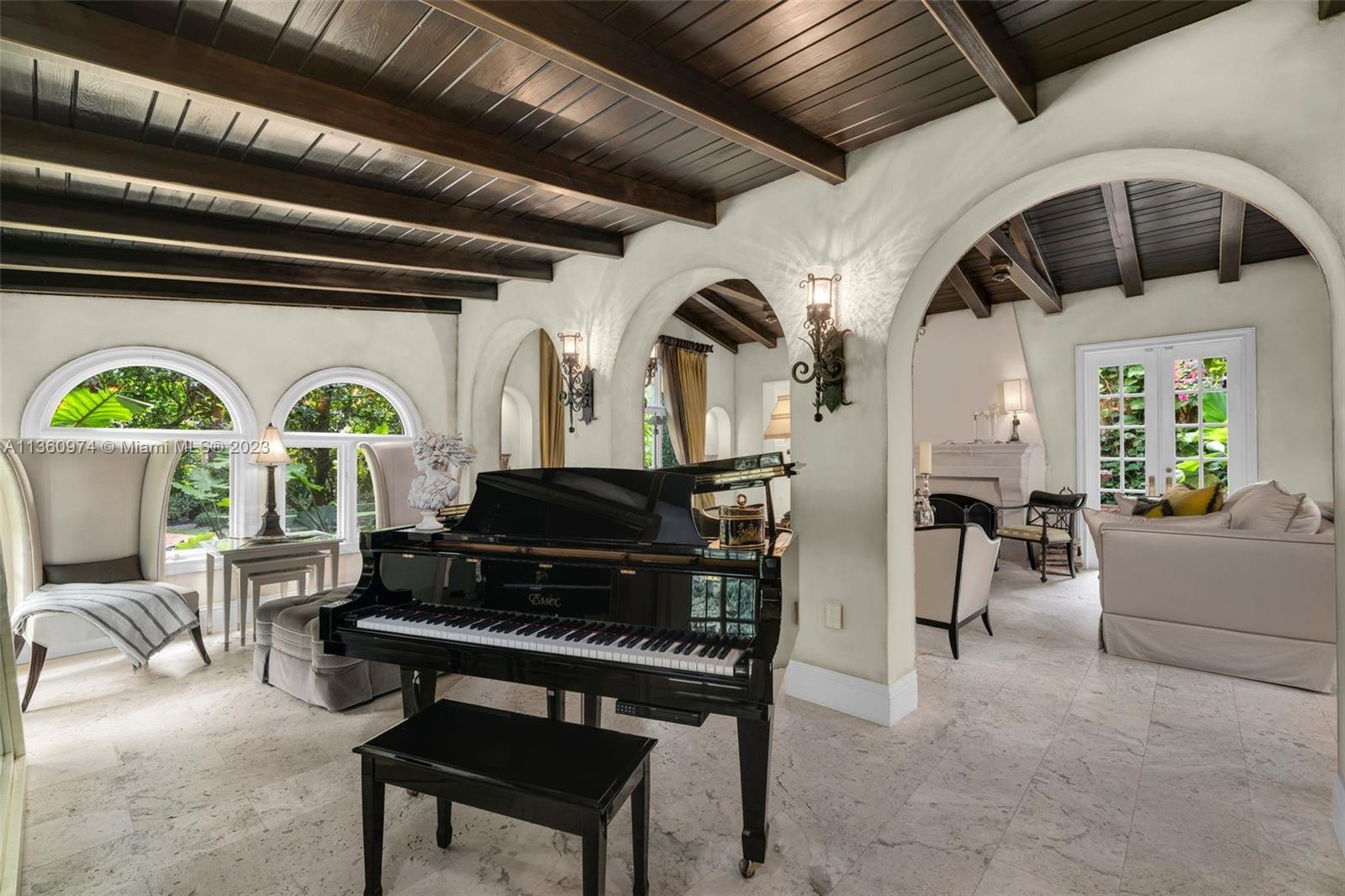 CORAL GABLES SEC E - Residential