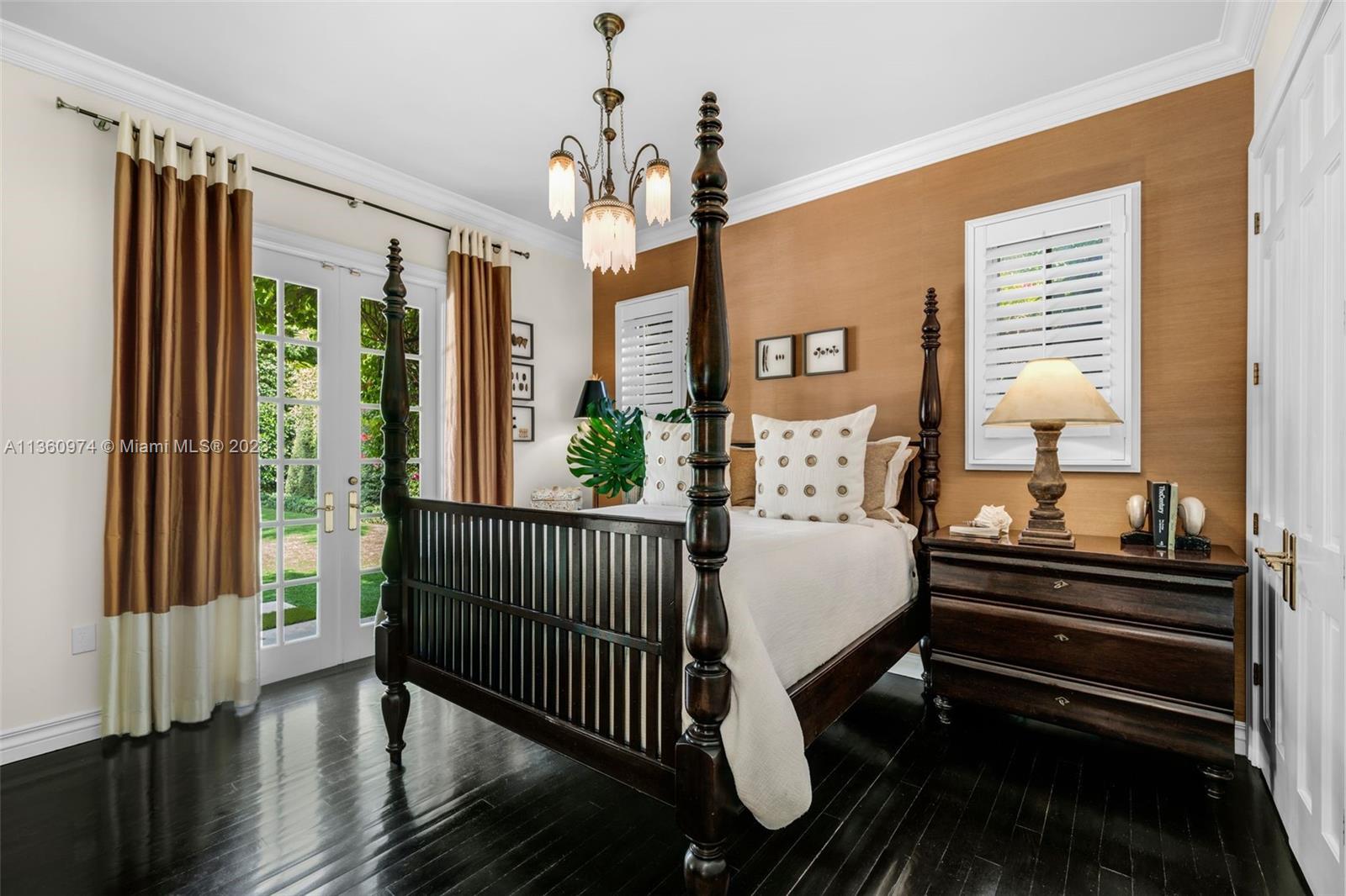 CORAL GABLES SEC E - Residential