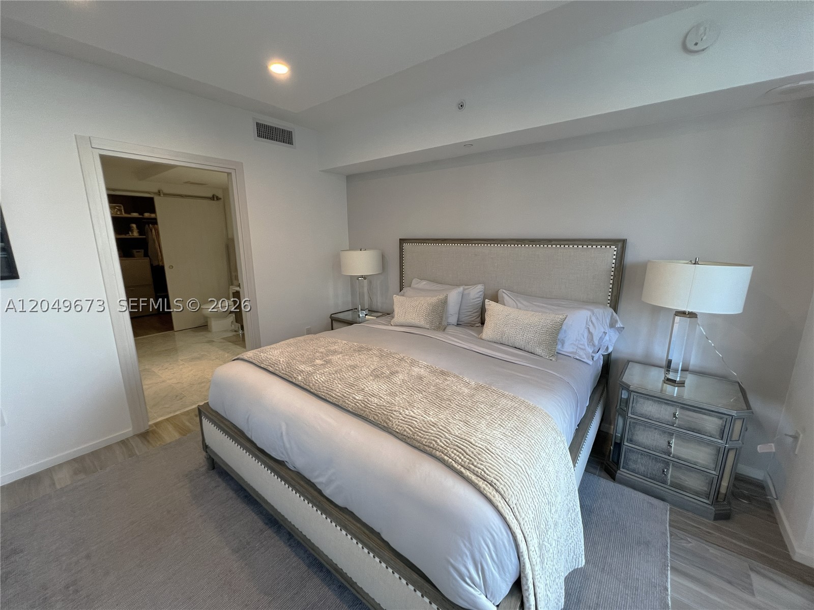 801 SMA RESIDENCES CONDO - Residential