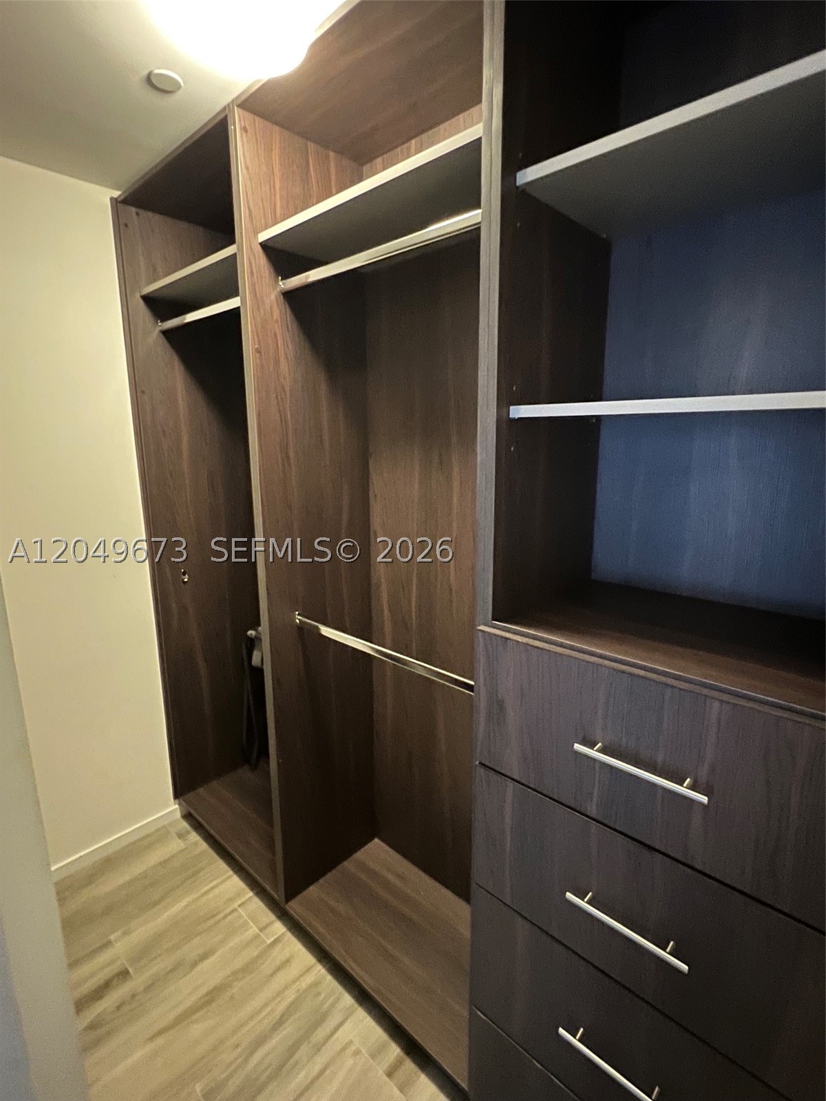 801 SMA RESIDENCES CONDO - Residential
