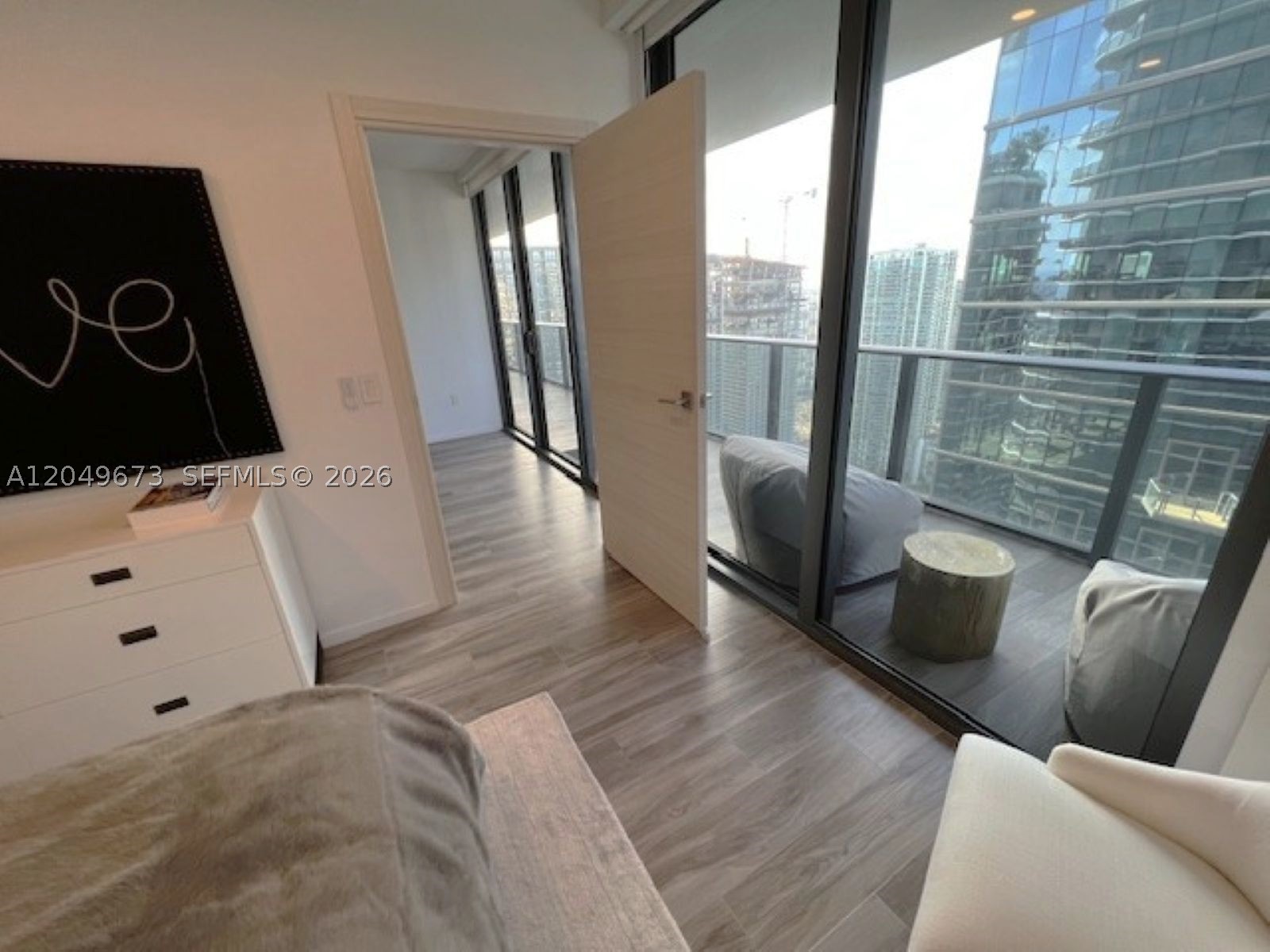 801 SMA RESIDENCES CONDO - Residential