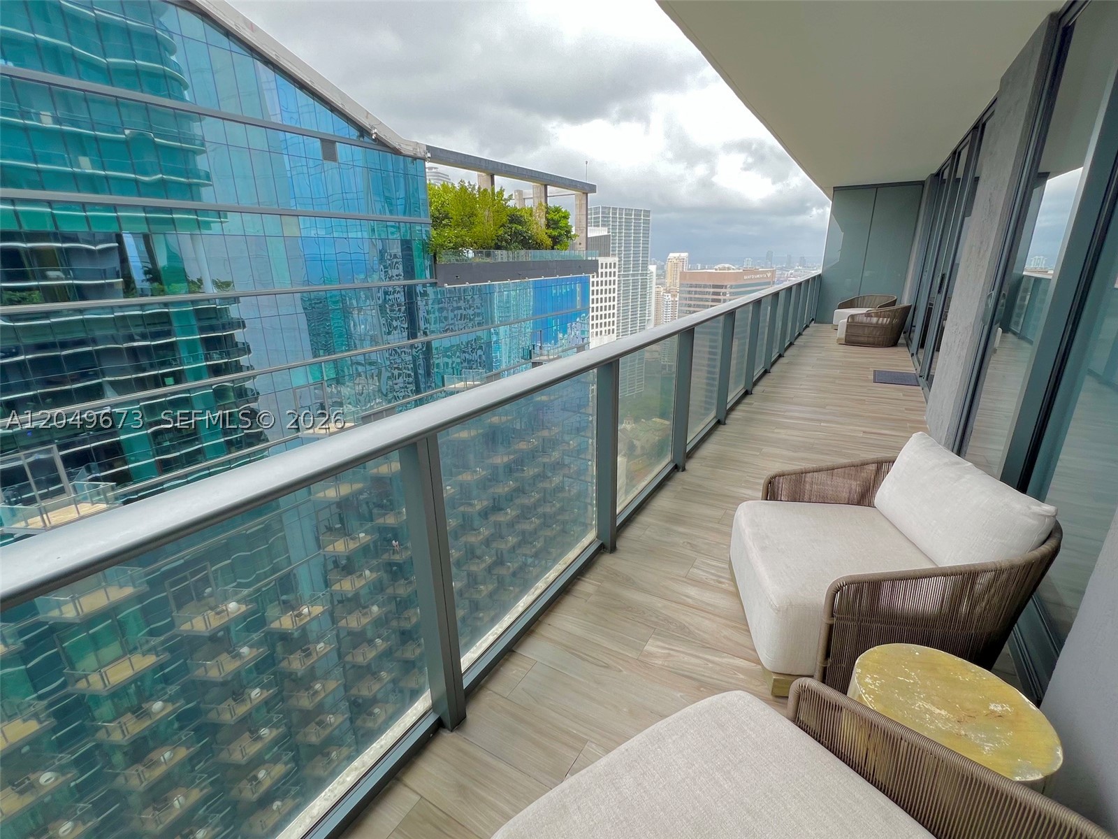 801 SMA RESIDENCES CONDO - Residential