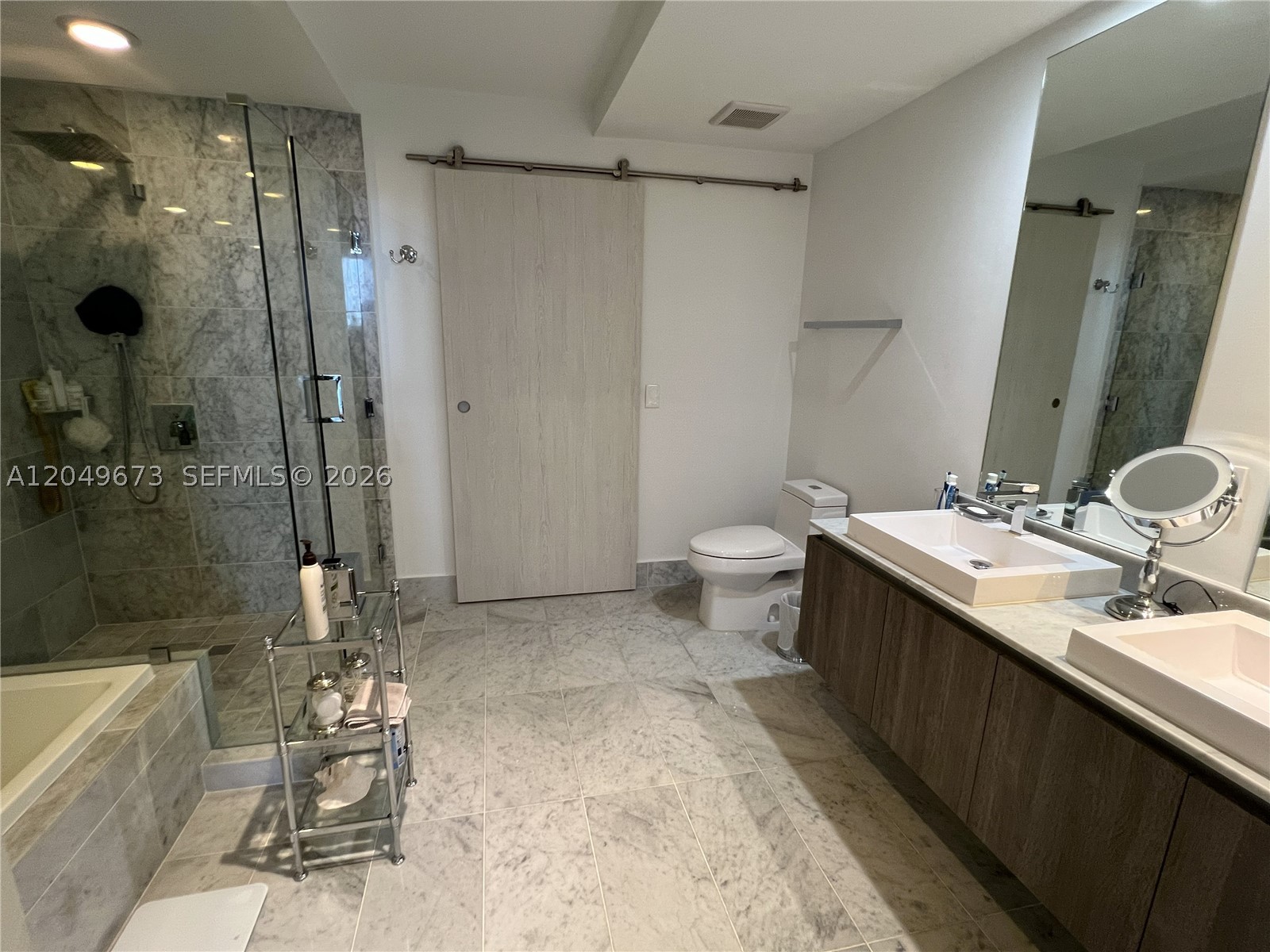 801 SMA RESIDENCES CONDO - Residential