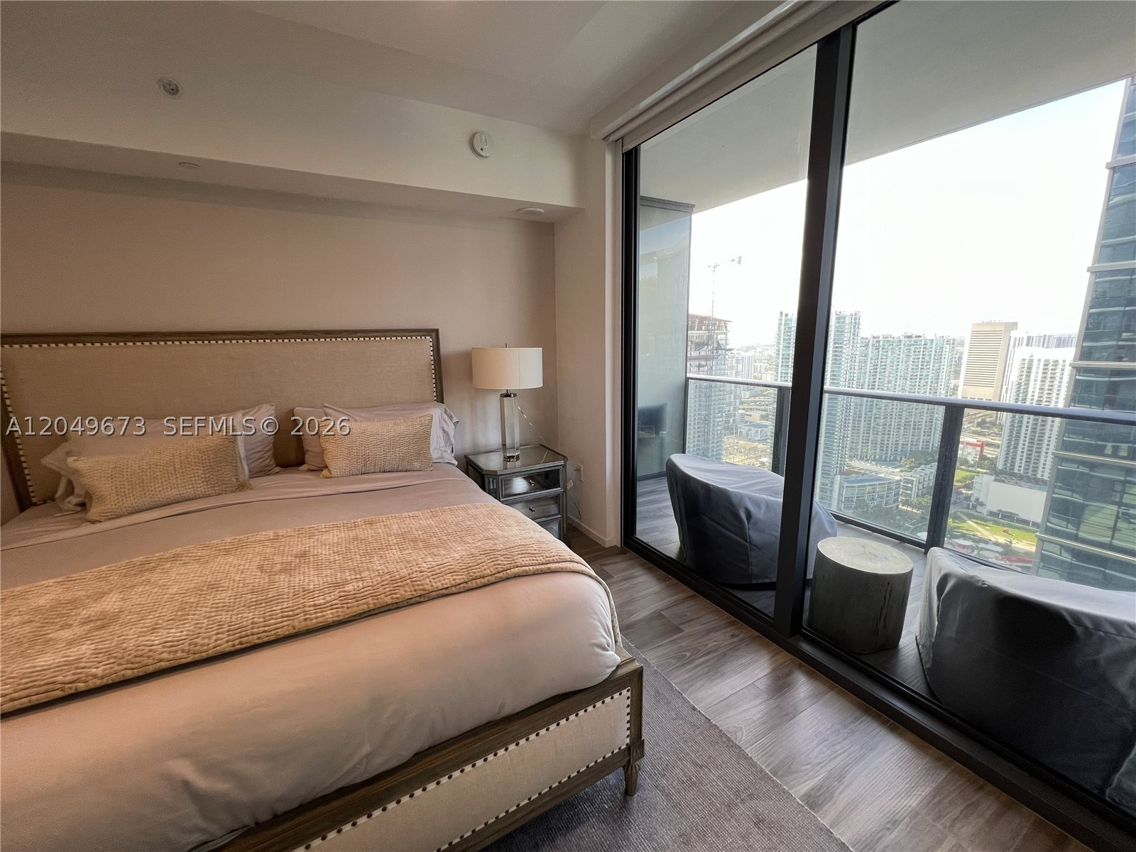 801 SMA RESIDENCES CONDO - Residential