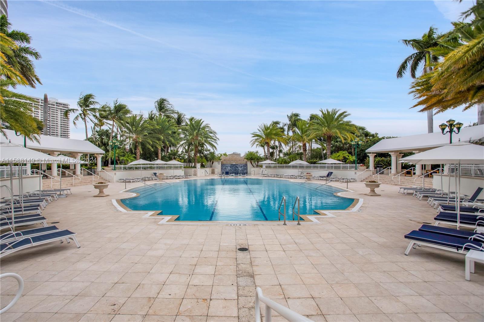 BELLAMARE @ WILLIAMS ISLA - Residential