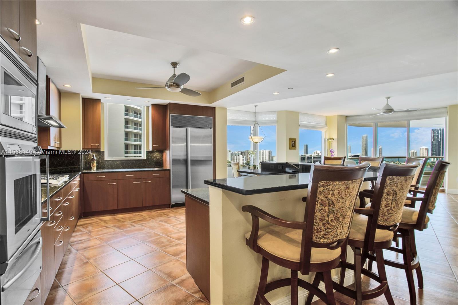 BELLAMARE @ WILLIAMS ISLA - Residential