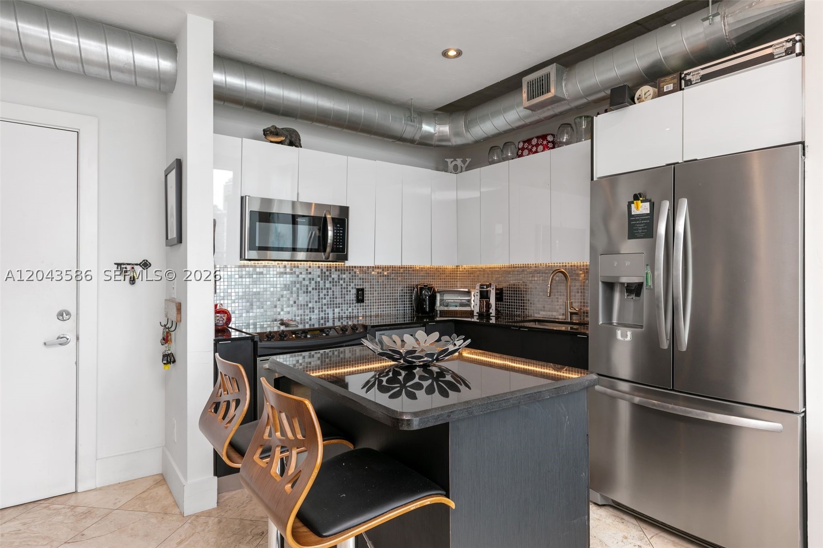 NEO VERTIKA CONDO - Residential