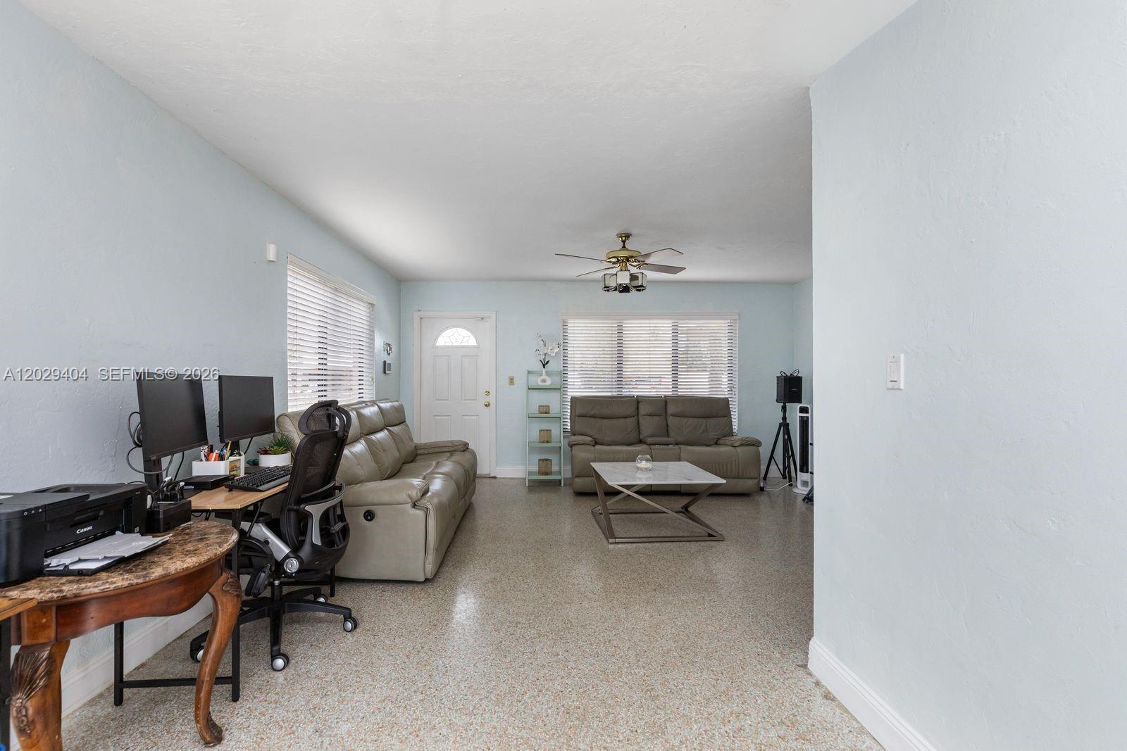 BROADVIEW COUNTRY CLUB ES - Residential